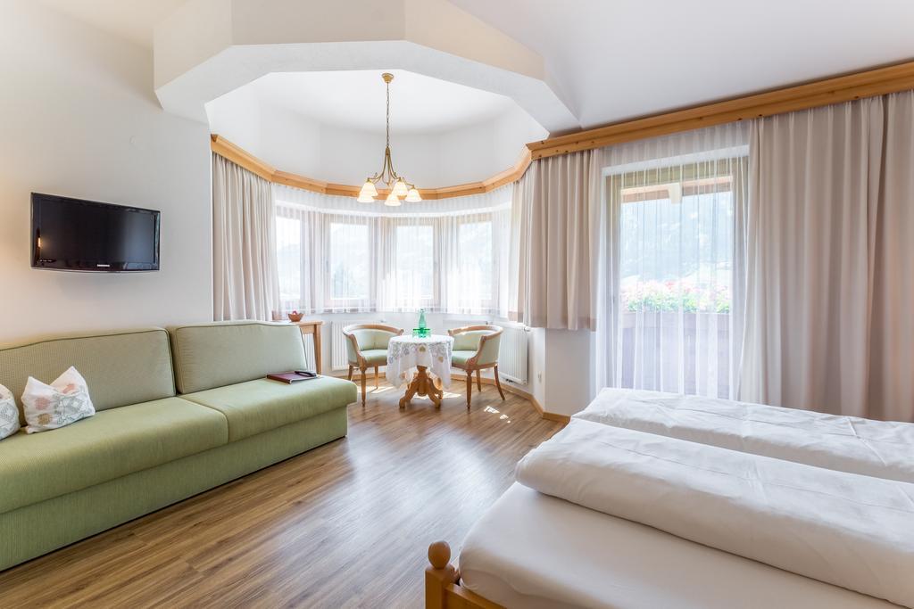 Hotel Riedl Im Zillertal Stumm Zewnętrze zdjęcie